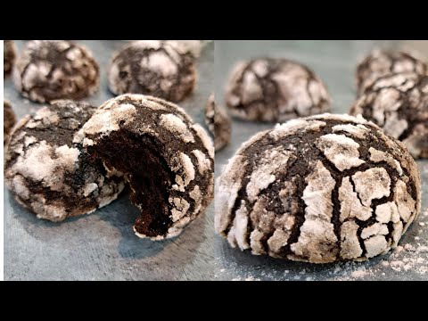 Chewy and fudgy chocolate crinkles|perfect chocolate crinkle cookies