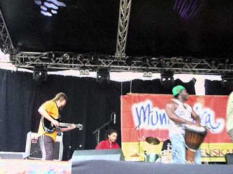 MUNDUMIRA 2010 -THOMSO &Wicked Band-