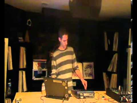 Moment Sound: Lokua - RTS.FM.180911