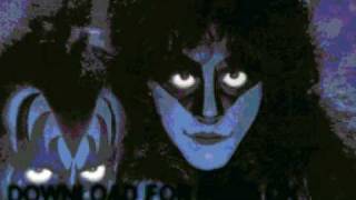 kiss - Keep Me Comin&#39; - Creatures Of The Night (Remast
