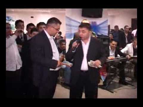 Guta canta la nunta la tiganii din Fizes.