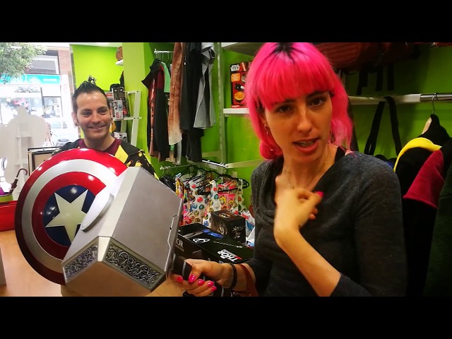 Vídeo relacionado con Thor Mjolnir - Réplica de martillo coleccionable a escala 1:1, construcción de metal con base de exhibición, accesorio de cosplay