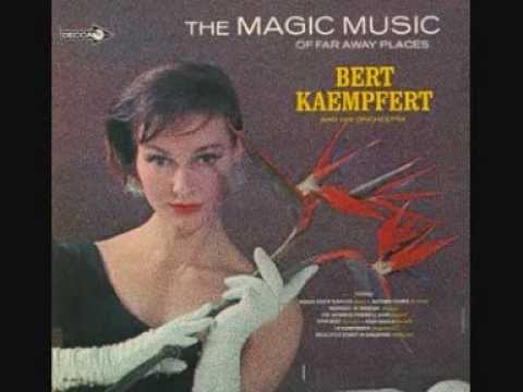 Bert Kaempfert & His Orchestra - Moon Over Naples [1964]