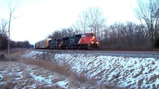 preview picture of video 'CN #5634 Departing Salem'