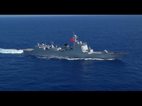 Chinese Destroyer Xi'an Commands Training Exercises at RIMPAC Naval Drills