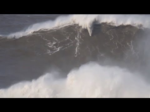 Biggest Waves of the Year 2014- Billabong XXL