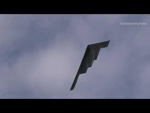 B2 Spirit Low Flyby! Rose Bowl 2026 - Stealth Bomber