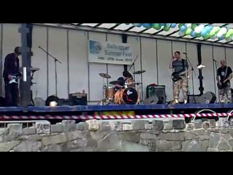 Jobot- Fuck it up and Roads live at The Balbriggan Summerfest 2010