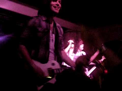 letdown by this providence at the ilounge in detroit