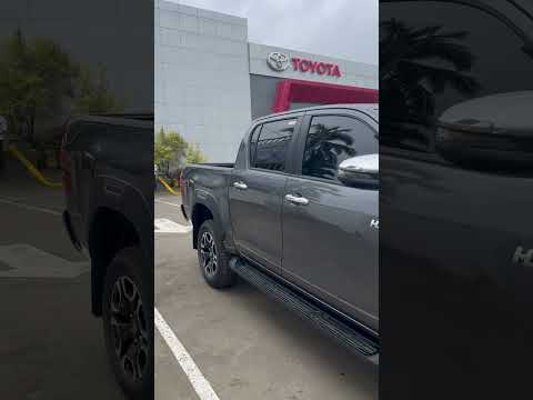2025 TOYOTA HILUX 2.4L 4x2 G A/T😍