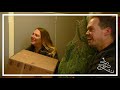 Ernstig zieke ex-verslaafde Brian dolgelukkig met gewonnen kerstboom: 'Dit had ik nooit zelf kunn...