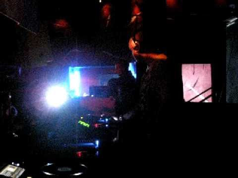 JAVI MOLINA en reapertura de Pirámide