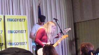 Lindsay Ell Waiting on the world to change John Mayer cover York PA 9-10-2018