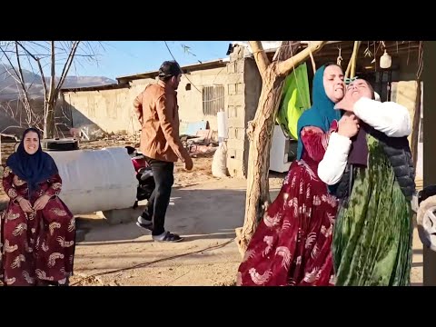 Rural life/Two women fighting over cooking 