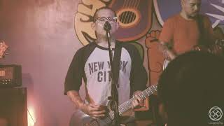 Hover - Urbandub (Live at 70&#39;s Bistro)