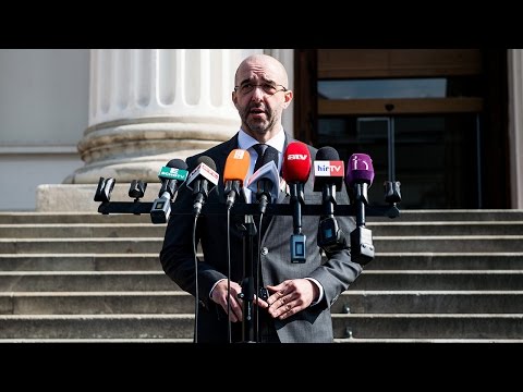 A kormányszóvivő méltóságteljes ünneplésre kér mindenkit