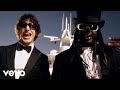 The Lonely Island - I'm On A Boat ft. T-Pain ...