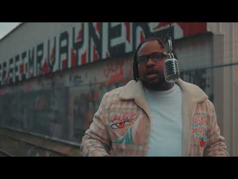 Slim ReallyTrapp - Really This And Really That (Mic Performance)