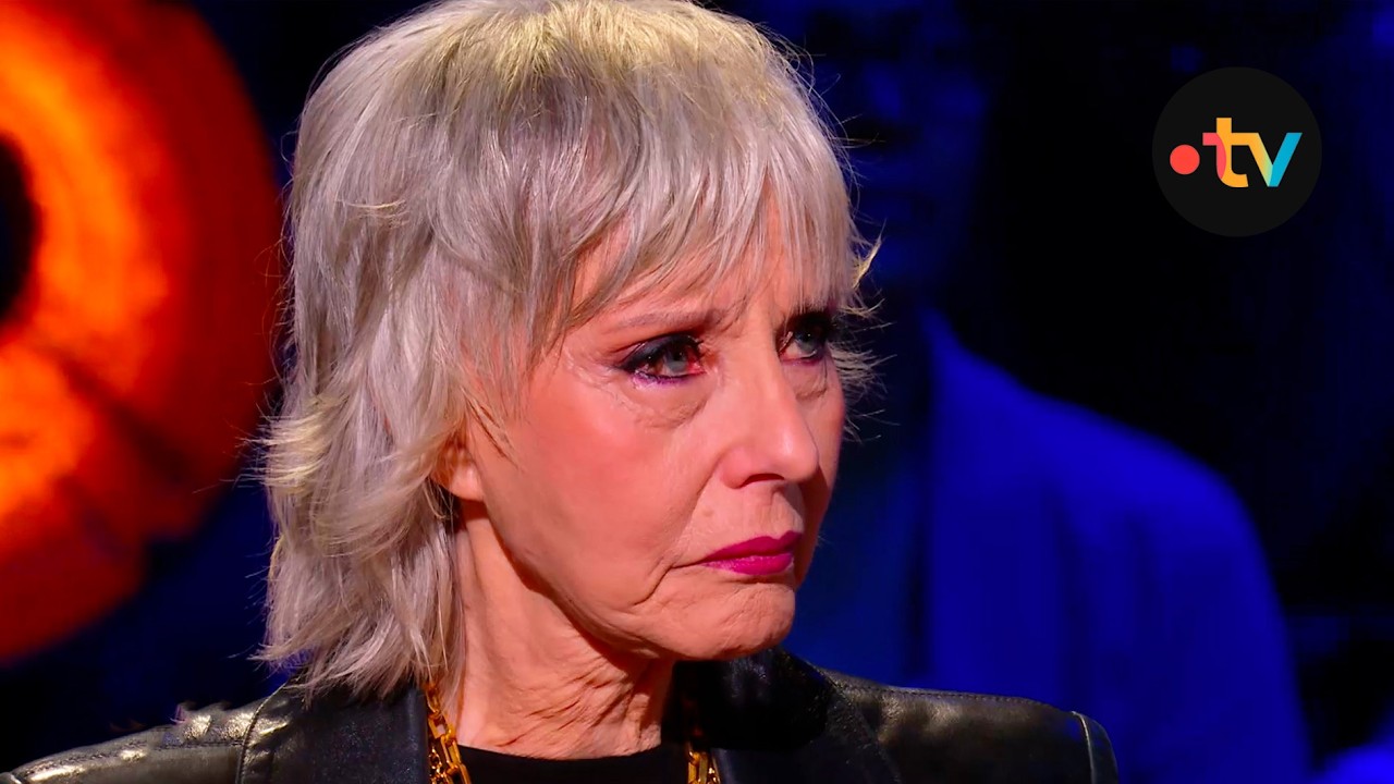 Denise Fabre EN LARMES devant l'émouvant Vincent Niclo