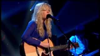 Nina Nesbitt - Stay Out - Comic Relief Does Glee Club 14/03/13