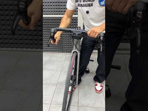 LASER BIKE ALIGNER👨‍🔧 #bike  #cycling #bikemechanic #laser #technology #techgadgets #problem #mtb