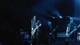 Three Days Grace - Its All Over Live in Pittsburgh PA 2007