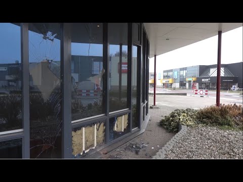 03-03-2021 Bovenkarspel - bom bij coronateststraat