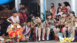 Download lagu KENTONG SUROGANONG DIPEPET AYA CHIKAMATZHU AUTO BIKIN CEMBURU MAHARANI  mp3