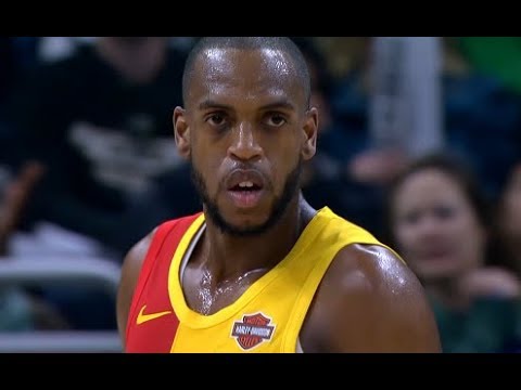 Khris Middleton Highlights vs Cavaliers RS19G74 - 17 Pts, 5 Rebs, 3 Asts (24.03.19)