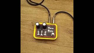 Video thumbnail for Fuzz face clone three nuns and two knobs by Hubcap john by Hubcap John Hayward