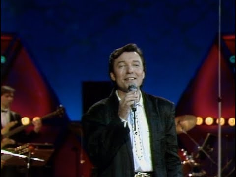 Karel Gott - Liebe will keine Tränen sehen (Palast der Republik 1987, live)