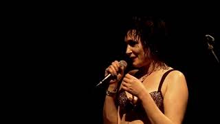 Siouxsie and The Banshees - Peak-a-Boo (Live 2002)
