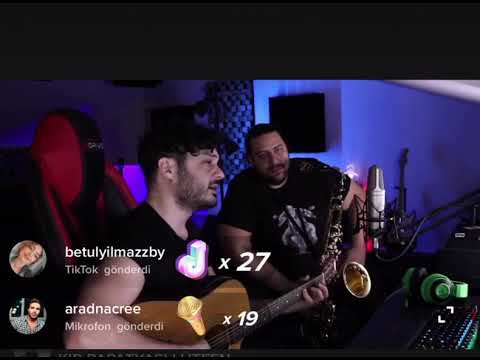 İlyas Yalçıntaş - Seneler doldurmuş gamzelerini