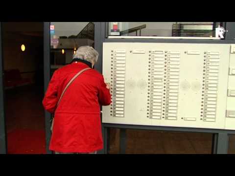 Bewoners Rotterdam-Ommoord kunnen huis niet uit