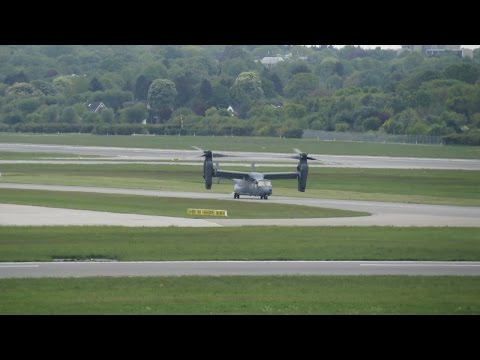 Soeren66 - 2 Senkrechtstarter Bell Boing V 22 Osprey am Hamburger Airport