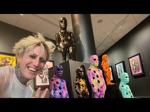 a cup of coffee and BJARNE MELGAARD «THE SERPENT» (Exhibition, Fineart Oslo)