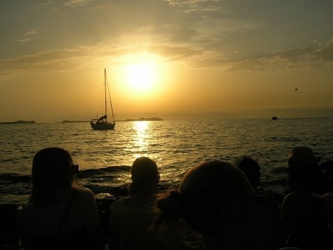 Sunset @ Cafe del Mar Ibiza - A Beautiful Chillout & Lounge Mix 2014
