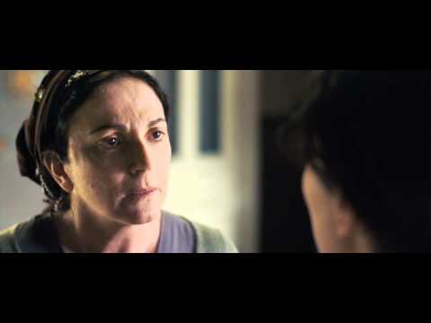 L’ÉTRANGÈRE - Bande Annonce VOST