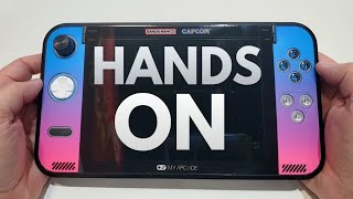 HANDS ON Gamestation Retro Go | Capcom & Bandai Namco Handheld