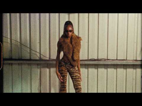 Ezra Collective – Black Flag (Official Visualiser)