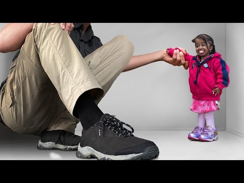 Get to know Jyoti Amge, the Shortest Person in the World!