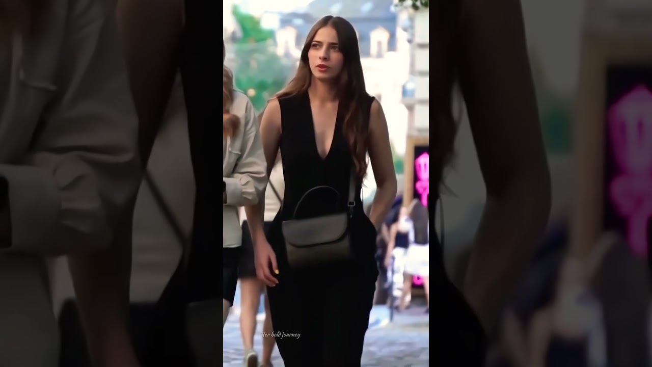 Beautiful Russian 🇷🇺 girl street fashion #russianfashion #streetfashon #fashionstyle #model