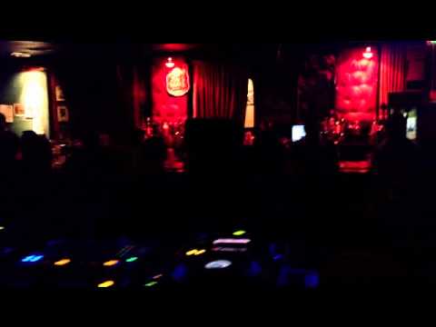 DJ MIKE TOAST live at COMFORT ZONE (january 1st 2012)
