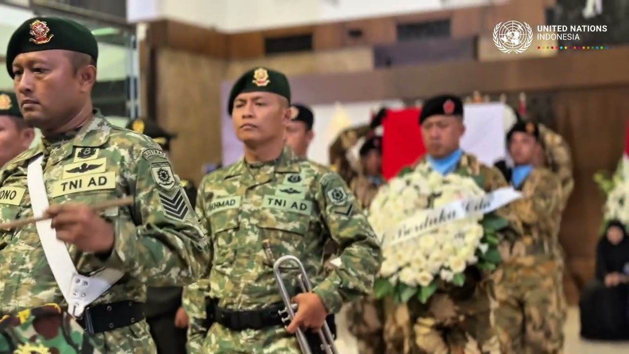 Upacara Penerimaan Jenazah Tiga Penjaga Perdamaian UNIFIL Indonesia yang Gugur di Lebanon.