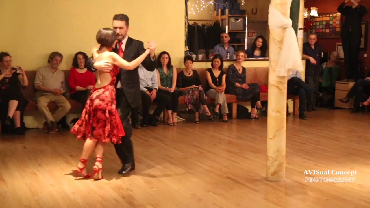 Gustavo Benzecry Sabá & Maria Olivera Vals at Domingo Tango March 6 2016