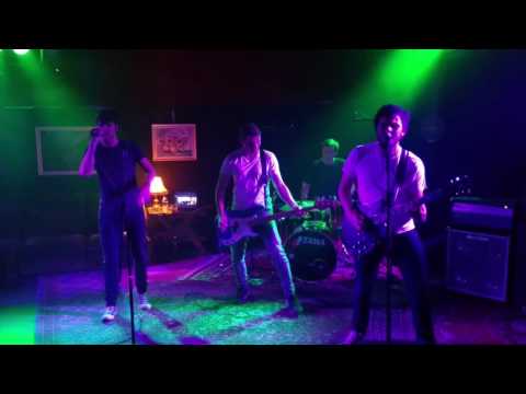 Cama Grin - Smile (live) @ Hallenbeben Halle 101 Speyer