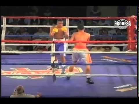 Pelea Eliecer Lanzas vs Michael Carrero - Videos Prodesa