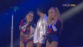 Beto Cuevas - Vuelvo (Ft. Caló) [En Vivo] 90s Pop Tour Vol. 2