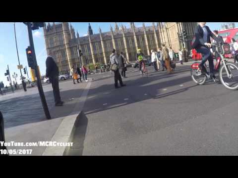 Awkward - "I have right of way" - Actually you don't #cyclist - London