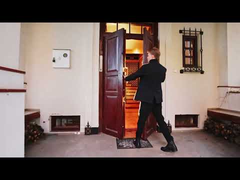 Dwór na sprzedaż. Manor for sale 45 min od centrum Warszawy. Wirtualna wizyta oraz dron dworek Gołyń